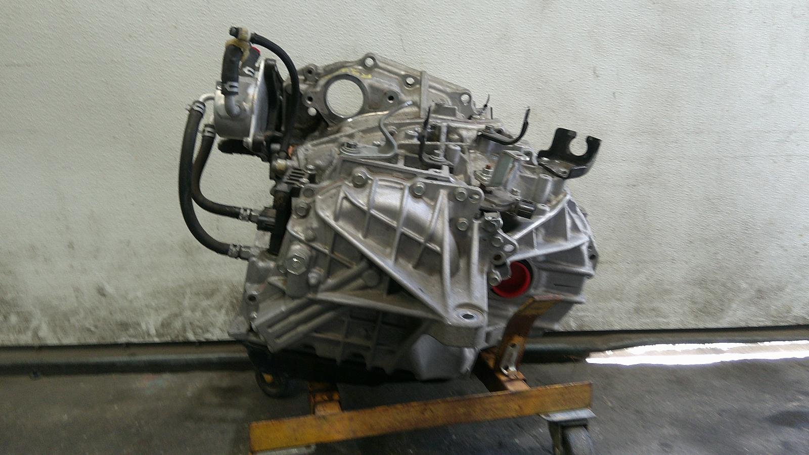2017 Toyota Camry Transmiss,Transaxle - Image 3