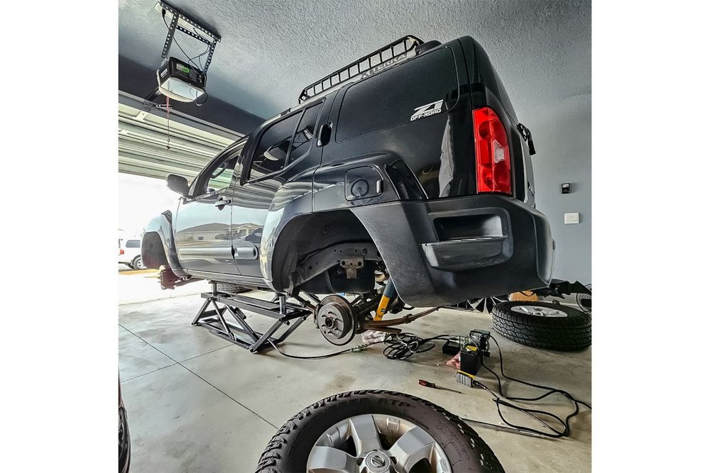 QuickJack 7000TL 7,000 Lb. Capacity Portable Car Lift - Image 8